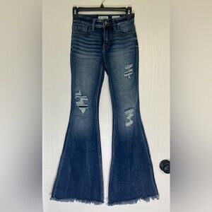 KanCan Signature mid-rise flare‎ distressed ripped denim jeans women’s 23
